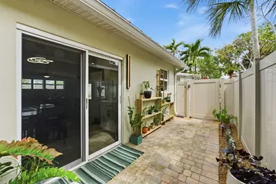 1436 NE 38th Street, Oakland Park, FL 33334 - Photo 25