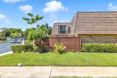 2776 SW 15th Street, Deerfield Beach, FL 33442 - Photo 23