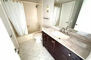 7076 Huntington Ln, Delray Beach, FL 33446 - Photo 9