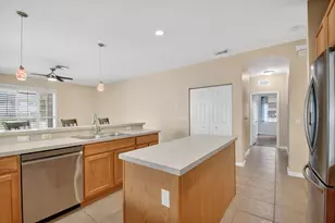 9157 Citrus Isle Ln, Lake Worth, FL 33467 - Photo 15