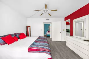 5220 Las Verdes Cir, Delray Beach, FL 33484 - Photo 17