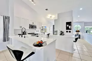 7669 Springwater Pl, Boynton Beach, FL 33437 - Photo 29