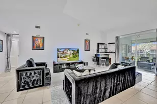 7669 Springwater Pl, Boynton Beach, FL 33437 - Photo 21