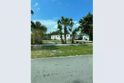 5226 Mobilaire Drive, West Palm Beach, FL 33417 - Photo 1
