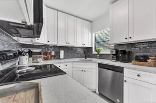 2301 Ridgeway Ave, West Palm Beach, FL 33401 - Photo 11