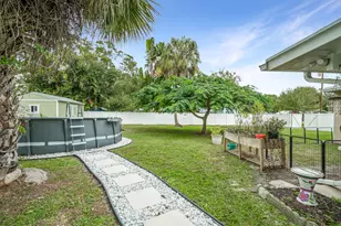 1815 S 30th St, Fort Pierce, FL 34947 - Photo 21
