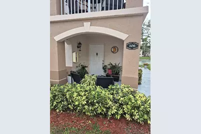 1270 SE 27th Street #106, Homestead, FL 33035 - Photo 1