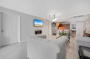 2400 Presidential Way, West Palm Beach, FL 33401 - Photo 3