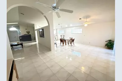9706 Harbour Lake Circle, Boynton Beach, FL 33437 - Photo 15