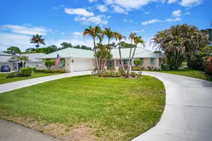 3491 SE Clubhouse Pl, Stuart, FL 34997 - Photo 41