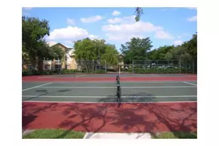 9901 Westview Dr, Coral Springs, FL 33076 - Photo 9