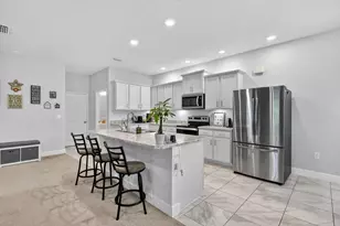 674 NE Turtleback Trail, Port Saint Lucie, FL 34983 - Photo 11