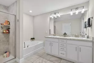 674 NE Turtleback Trail, Port Saint Lucie, FL 34983 - Photo 21