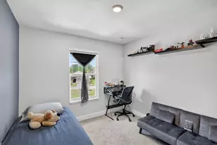 674 NE Turtleback Trail, Port Saint Lucie, FL 34983 - Photo 25