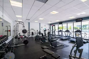 3675 N Country Club Dr, Aventura, FL 33180 - Photo 23