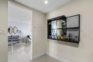 3675 N Country Club Dr, Aventura, FL 33180 - Photo 15