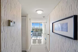 3675 N Country Club Dr, Aventura, FL 33180 - Photo 5