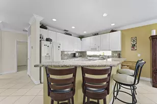 8492 Breezy Oak Way, Boynton Beach, FL 33473 - Photo 9