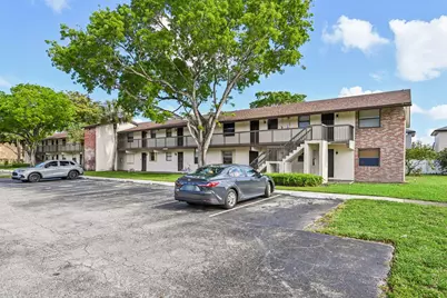 6001 Shakerwood Circle #203, Tamarac, FL 33319 - Photo 3