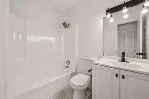 6001 Shaker Wood Cir, Tamarac, FL 33319 - Photo 15