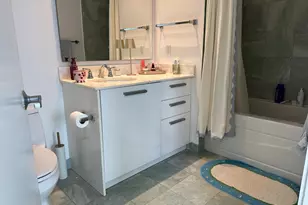 1060 Brickell Ave, Miami, FL 33131 - Photo 9
