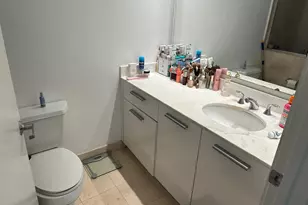 1060 Brickell Ave, Miami, FL 33131 - Photo 7