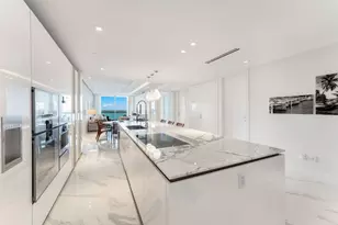 10201 Collins Ave, Bal Harbour, FL 33154 - Photo 25