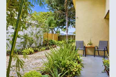 56 Baytree Circle, Boynton Beach, FL 33436 - Photo 3