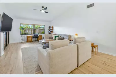 56 Baytree Circle, Boynton Beach, FL 33436 - Photo 7