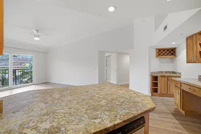 2009 SE 10th Avenue #309, Fort Lauderdale, FL 33316 - Photo 5