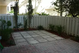 3500 Oaks Clubhouse Dr, Pompano Beach, FL 33069 - Photo 19