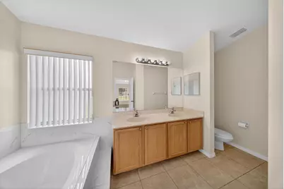 1044 SW Payne Avenue, Port Saint Lucie, FL 34953 - Photo 11