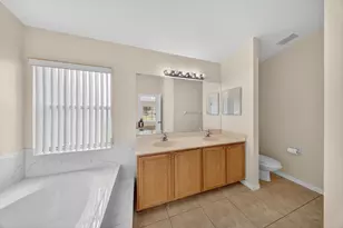 1044 SW Payne Ave, Port Saint Lucie, FL 34953 - Photo 11