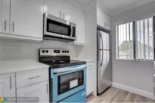 4110 Tivoli Ct, Lake Worth, FL 33467 - Photo 7