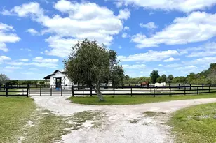 8121 NW 58th Ln, Okeechobee, FL 34972 - Photo 13