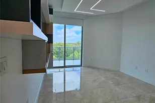 17301 Biscayne Blvd, North Miami Beach, FL 33160 - Photo 11