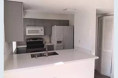 150 Riviera Circle, Weston, FL 33326 - Photo 5