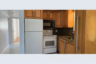 112 Newton Road, West Park, FL 33023 - Photo 5