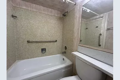 72 Northampton D, West Palm Beach, FL 33417 - Photo 11