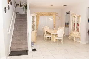 1300 NW Fiorenza Ct, Port Saint Lucie, FL 34986 - Photo 17