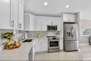 8699 Uranus Terrace, West Palm Beach, FL 33403 - Photo 11