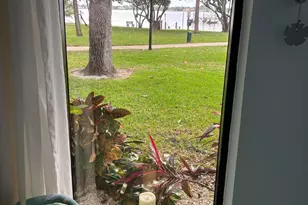 825 Center St, Jupiter, FL 33458 - Photo 5