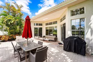 136 Coral Cay Dr, Palm Beach Gardens, FL 33418 - Photo 7