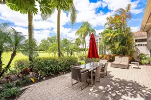 136 Coral Cay Dr, Palm Beach Gardens, FL 33418 - Photo 5