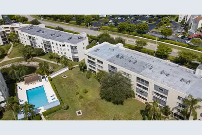 3186 Via Poinciana #110, Greenacres, FL 33467 - Photo 31