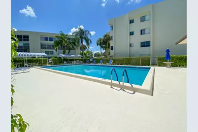 3186 Via Poinciana #110, Greenacres, FL 33467 - Photo 25