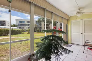 3186 Via Poinciana, Greenacres, FL 33467 - Photo 11