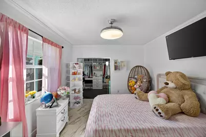 1020 Avon Road, West Palm Beach, FL 33401 - Photo 9