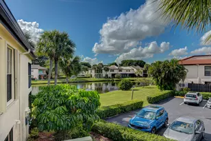 7911 Eastlake Dr, Boca Raton, FL 33433 - Photo 9