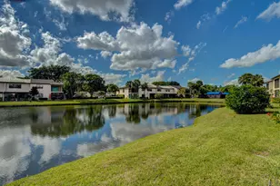 7911 Eastlake Dr, Boca Raton, FL 33433 - Photo 3